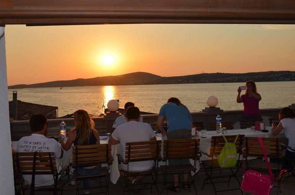 Ayvalik Palas Hotel Exterior foto