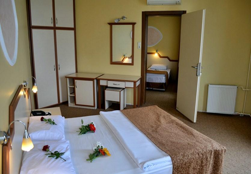 Ayvalik Palas Hotel Exterior foto